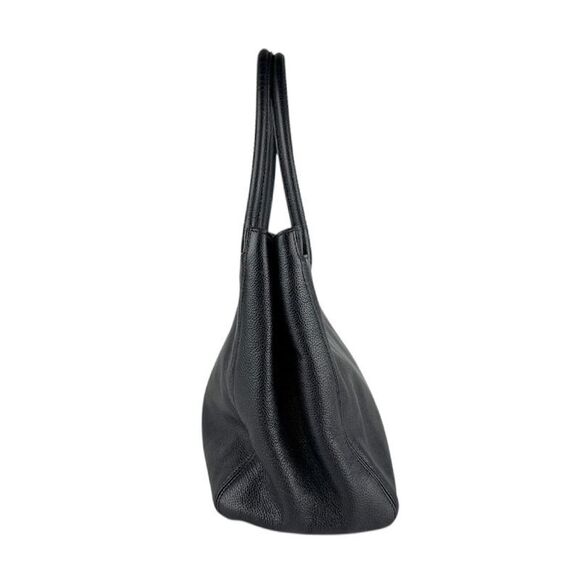 Chanel Handbag Executive Tote - Picture 2 of 10